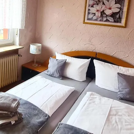 Holiday home Zi10 Familienzimmer Schoenblick Mit Balkon