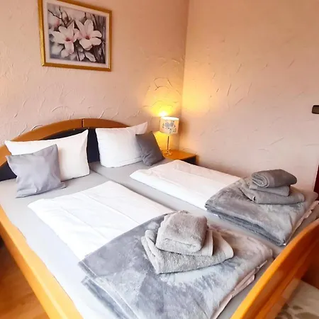 Zi10 Familienzimmer Schoenblick Mit Balkon Tatil Evi *